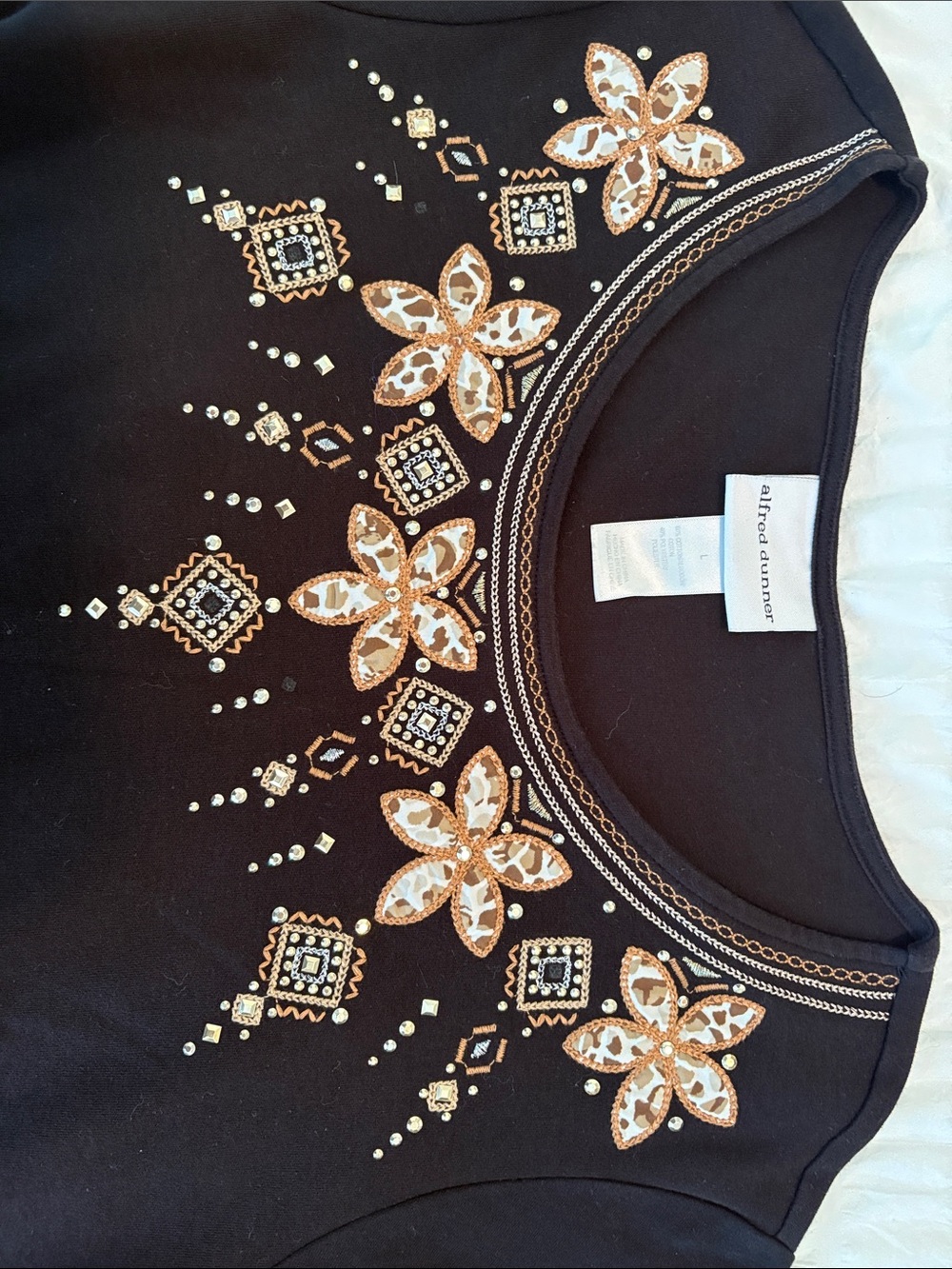 Embellished Black Women's Long Sleeve Top - Picture 4 of 6